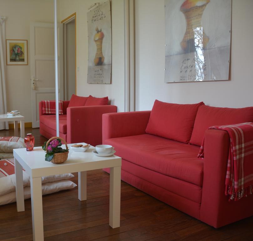 Gîte La Bertichère Saint-Jean-le-Thomas Extérieur photo