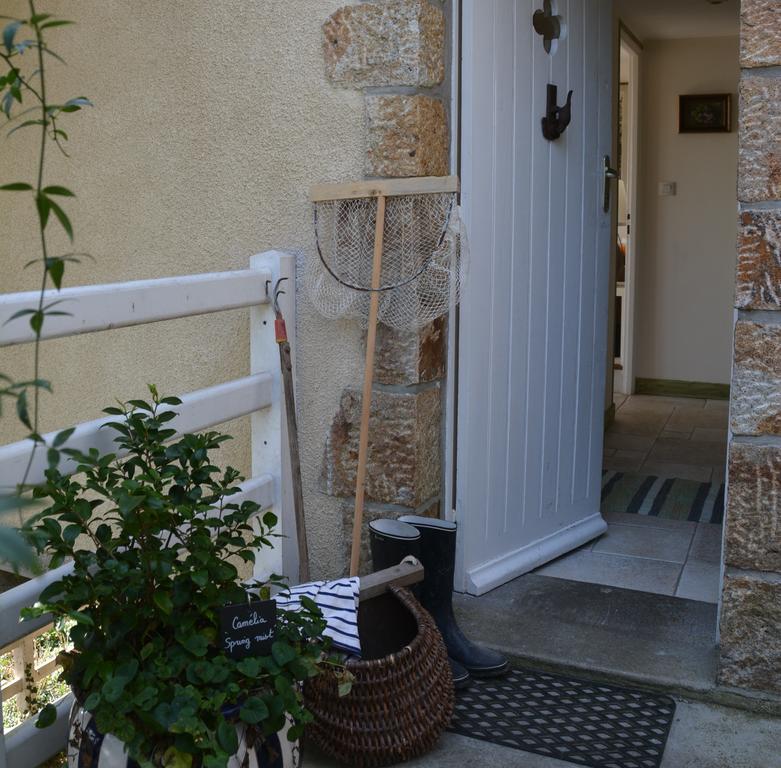 Gîte La Bertichère Saint-Jean-le-Thomas Extérieur photo
